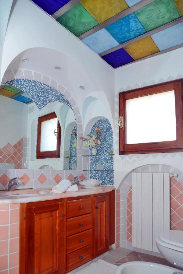 Case Vacanze La Conia Cannigione Cameră foto